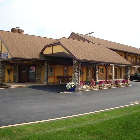 Soudersburg Inn & Suites Lancaster Ronks Exteriér fotografie