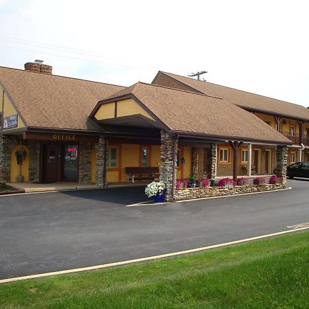 Soudersburg Inn & Suites Lancaster Ronks Exteriér fotografie