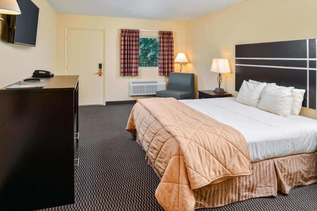 Soudersburg Inn & Suites Lancaster Ronks Exteriér fotografie