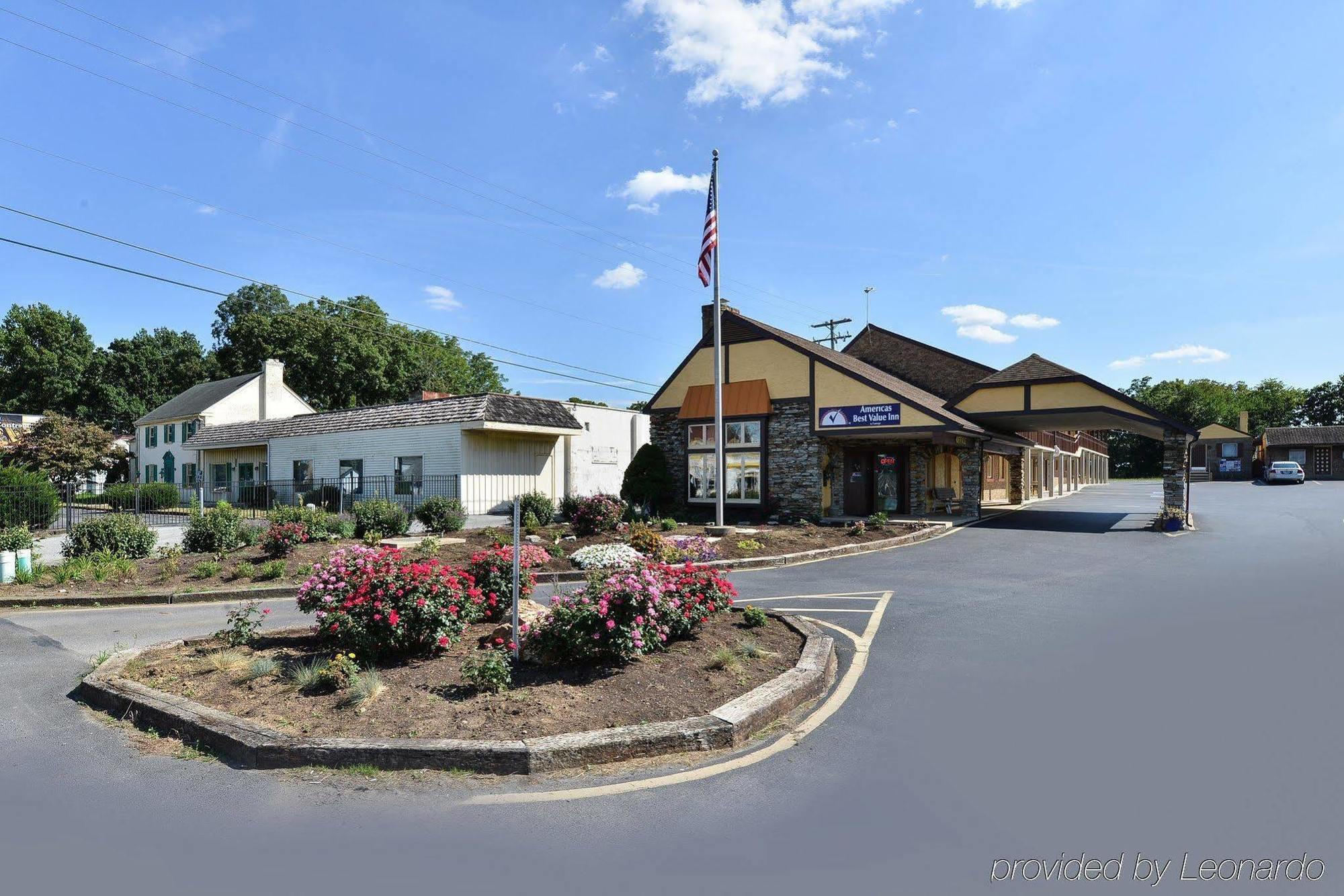 Soudersburg Inn & Suites Lancaster Ronks Exteriér fotografie