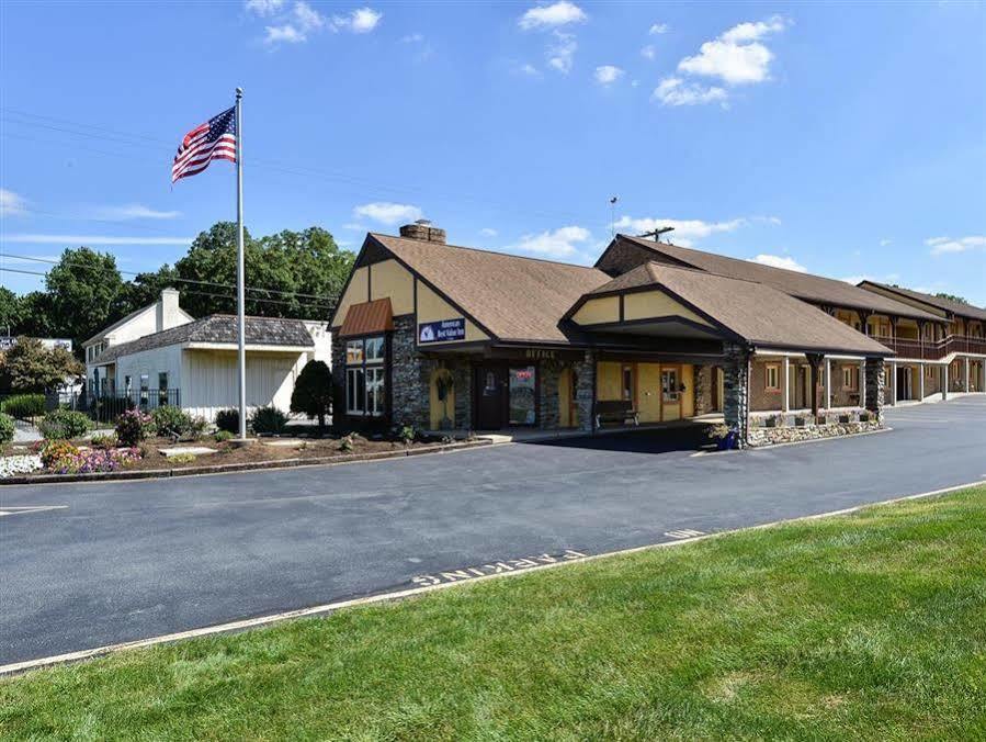 Soudersburg Inn & Suites Lancaster Ronks Exteriér fotografie