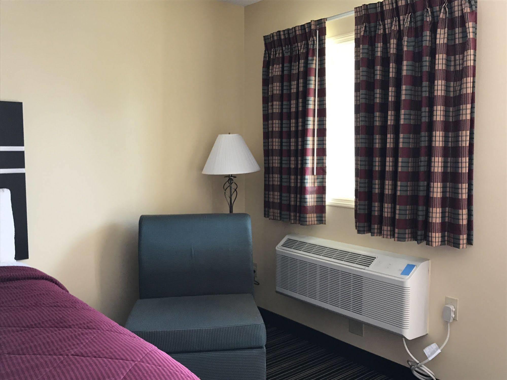 Soudersburg Inn & Suites Lancaster Ronks Exteriér fotografie
